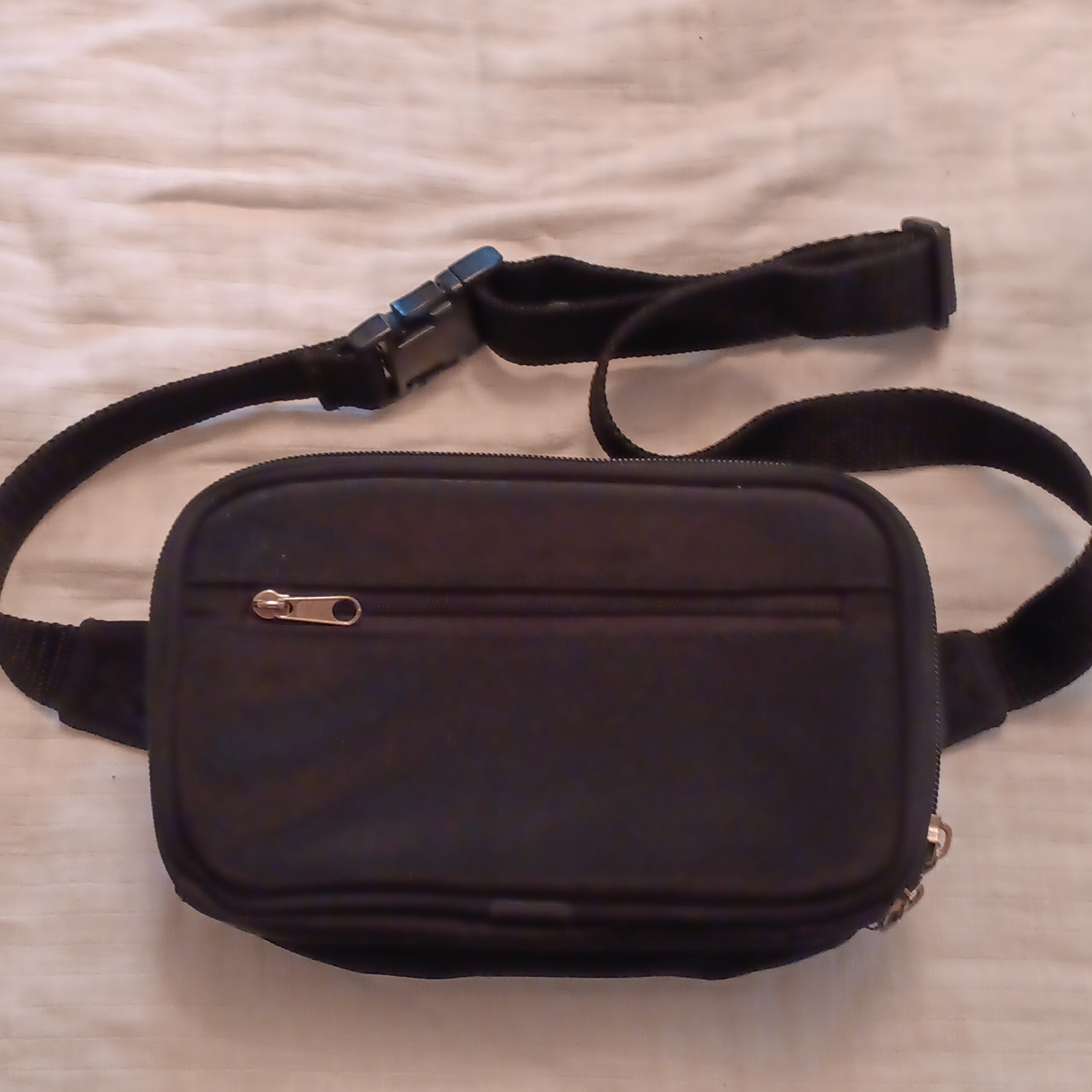 Mundi Brand Pocket Fanny Pack